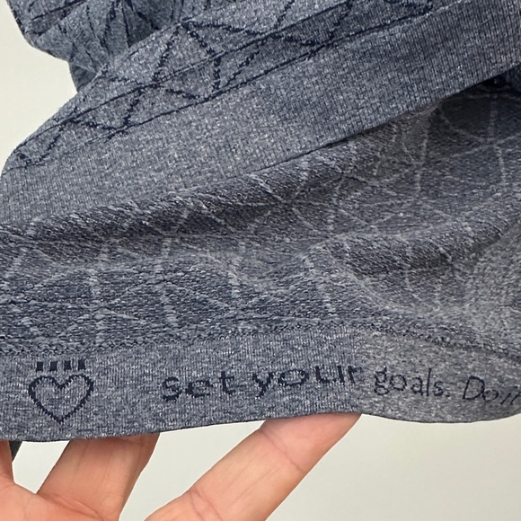 Lululemon Swiftly Tech Short Sleeve Crew Heathered Blue Size 10 (See Notes) - Picture 5 of 10